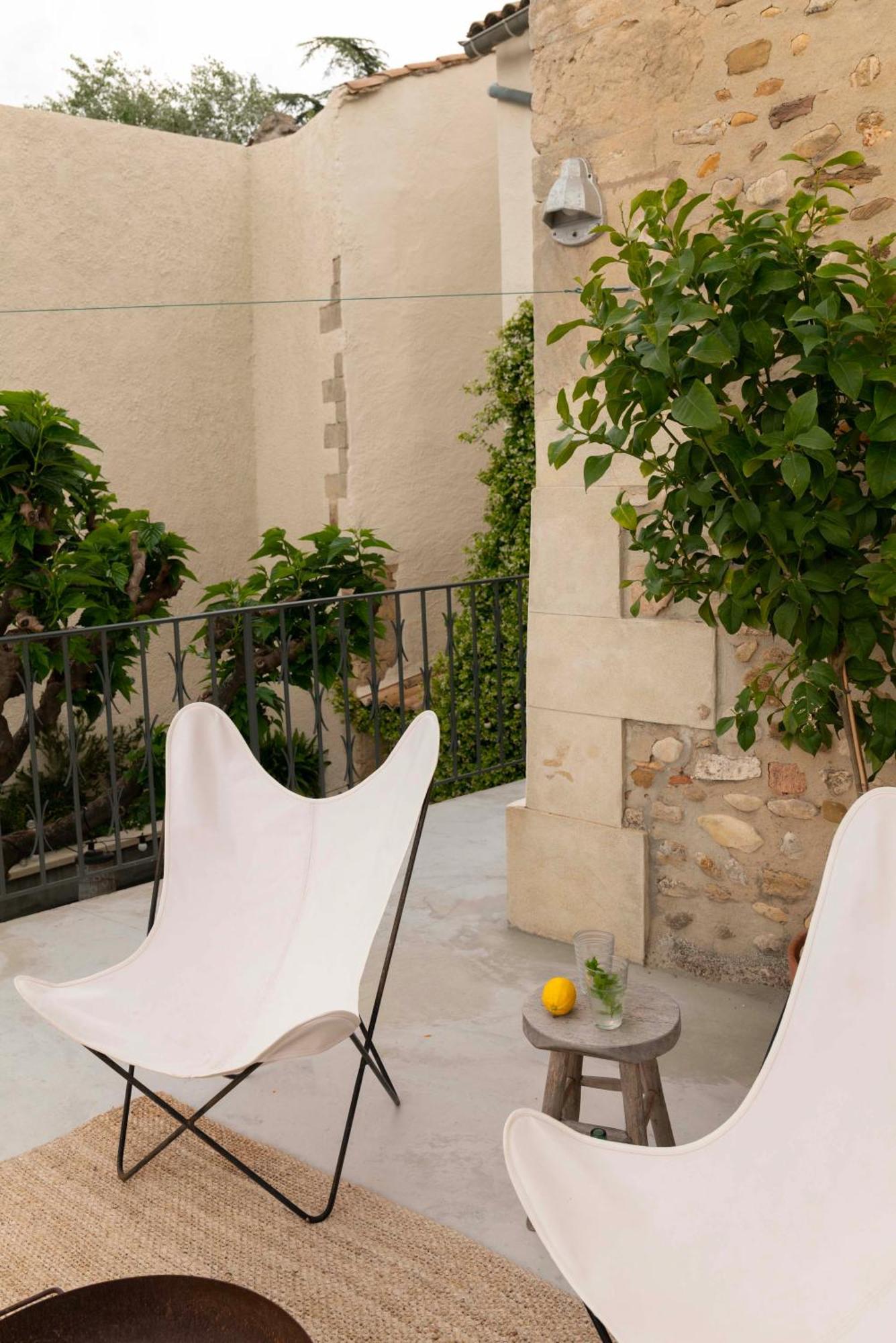 La Perroya Hotel Visan Exterior photo