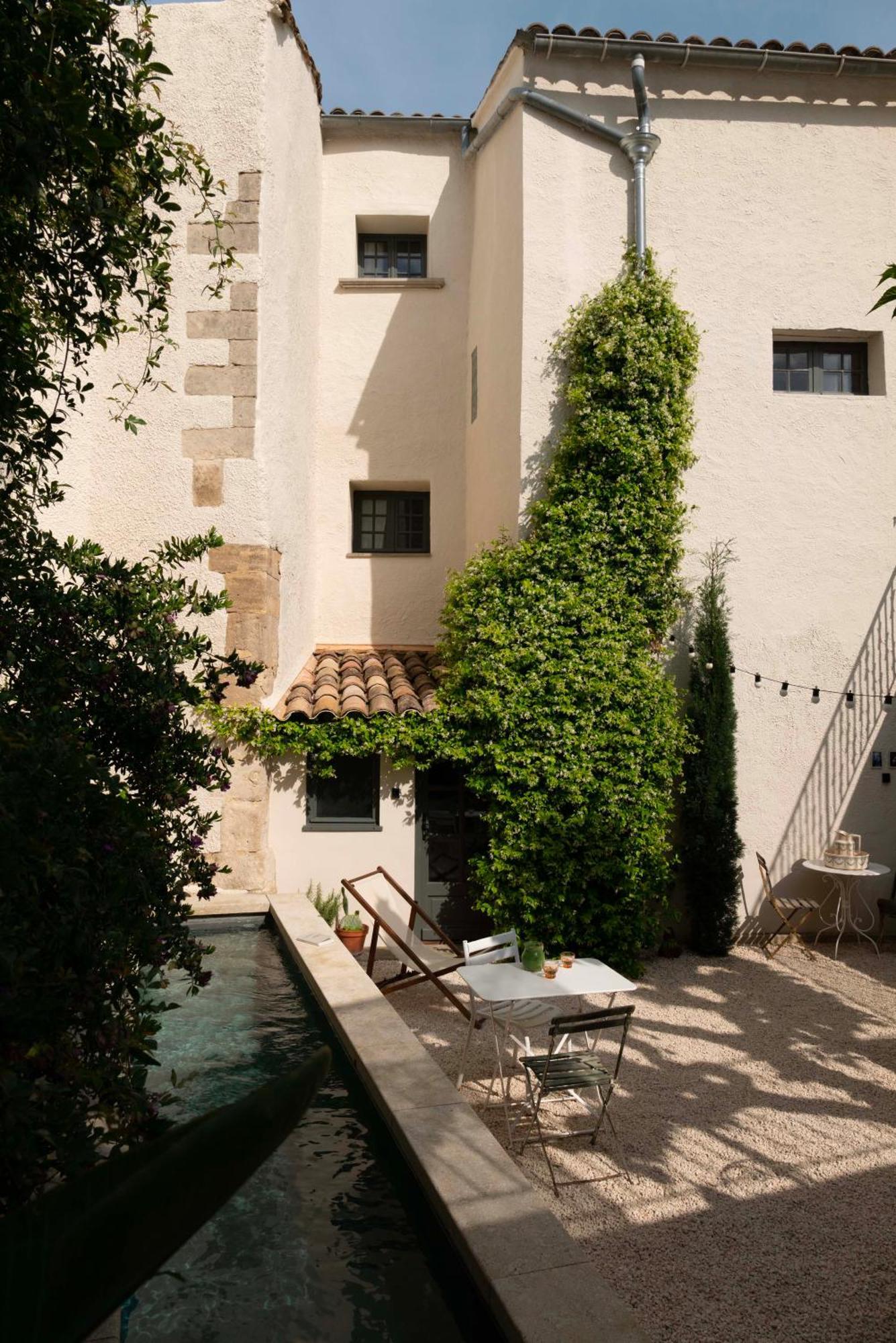 La Perroya Hotel Visan Exterior photo